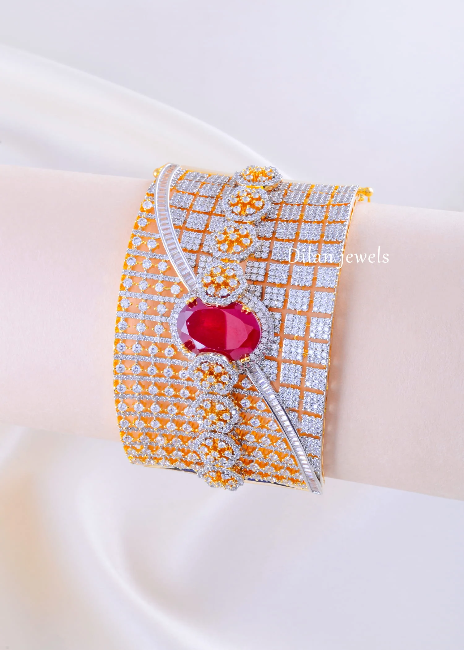 Royal Ruby & Diamond Mesh Bracelet (Yellow Gold) BRA002364